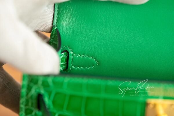 Hong Kong Hermes 1L Cactus Mini Kelly ll Shiny Alligator Crocodile Leather 19CM Gold Hardware