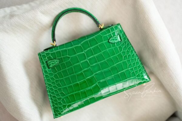 Hong Kong Hermes 1L Cactus Mini Kelly ll Shiny Alligator Crocodile Leather 19CM Gold Hardware
