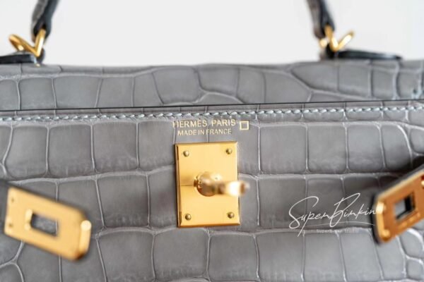 Full Handmade Mini Kelly ll 0V Gris Ciment Shiny Crocodile Gold Hardware